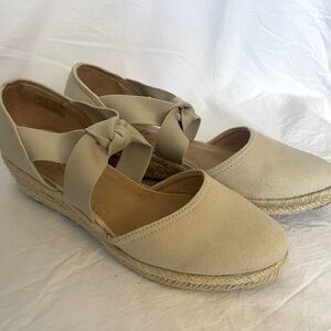 LifeStride Kascade Taupe wedges, Size 9.5 M